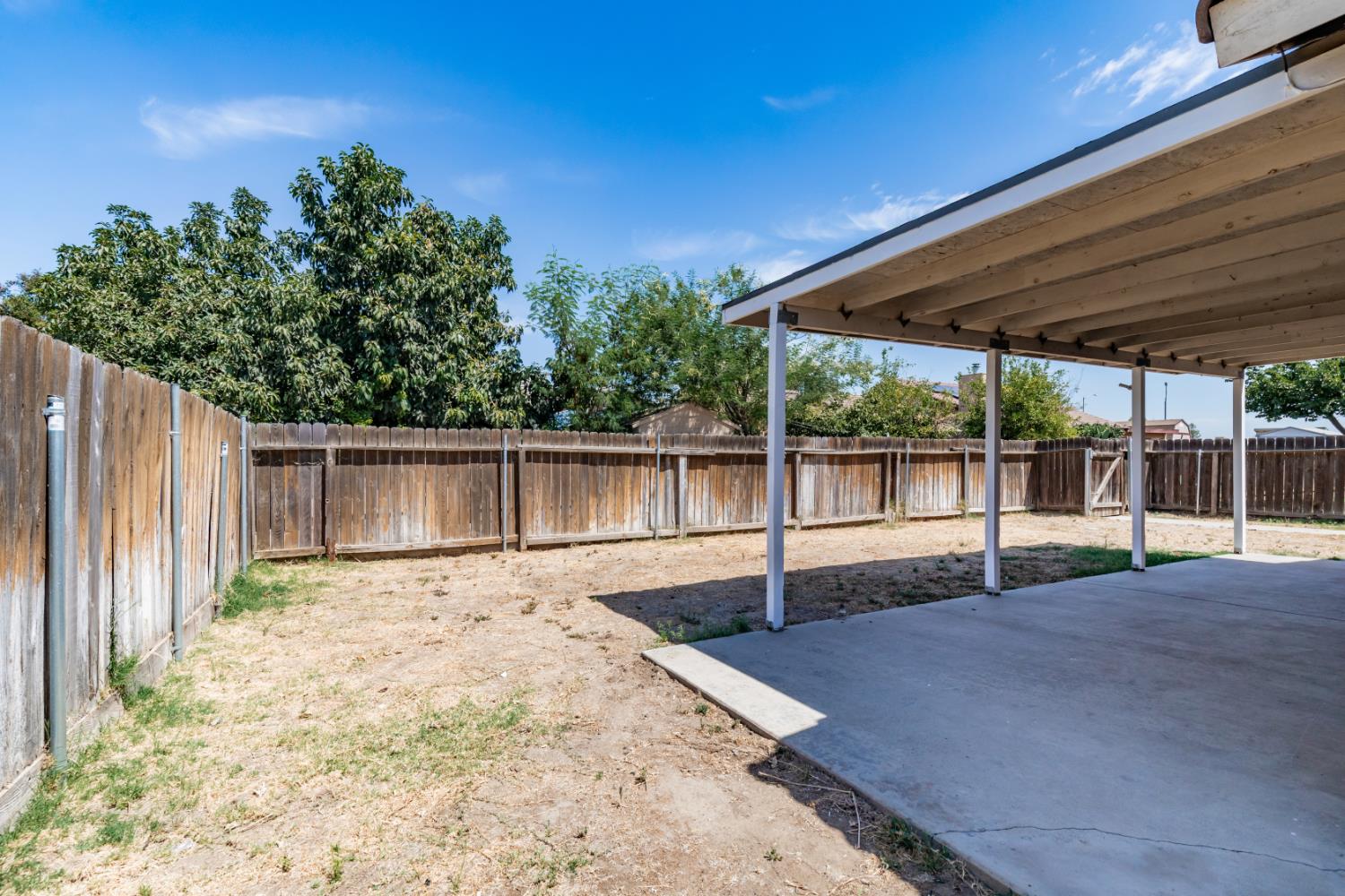 167 Lindquist, Kingsburg, CA 93631