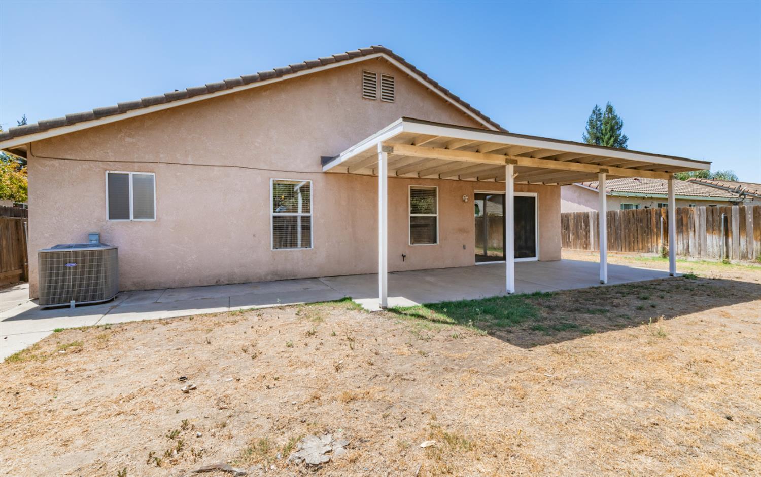 167 Lindquist, Kingsburg, CA 93631