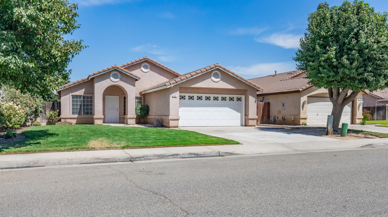 167 Lindquist, Kingsburg, CA 93631