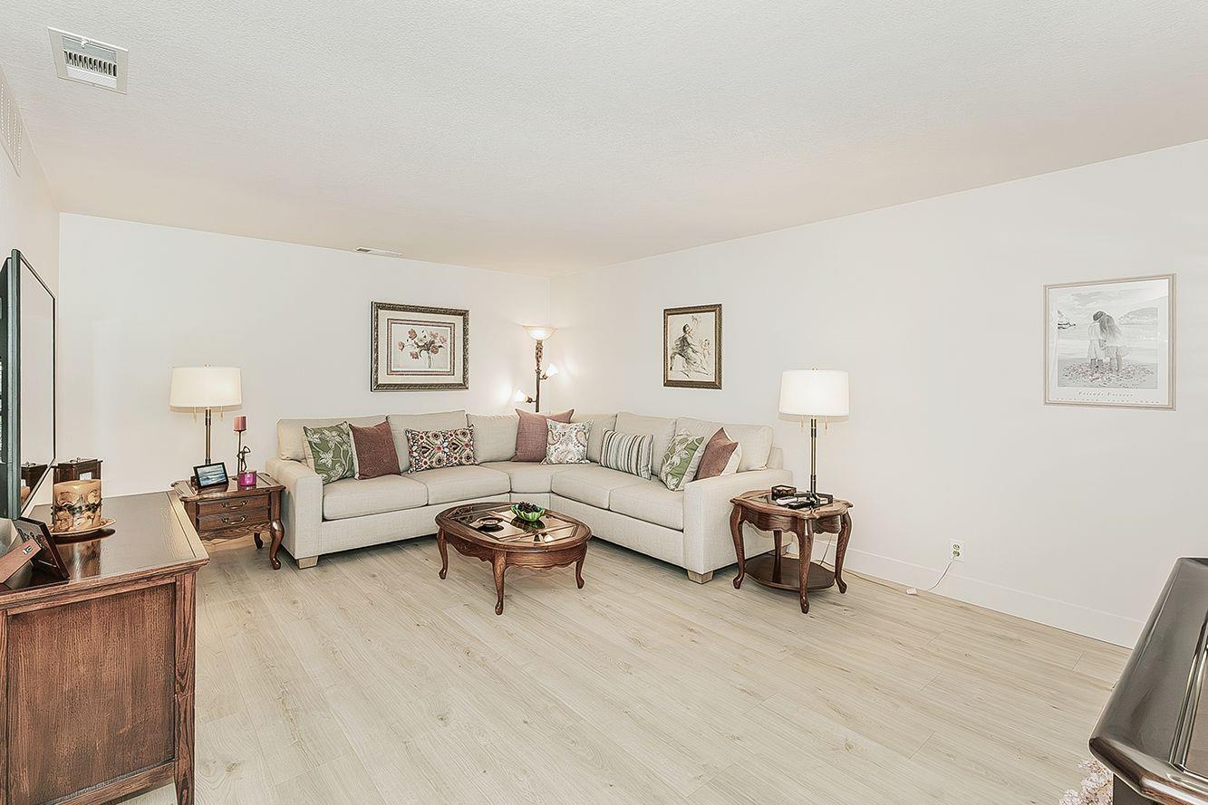 4710 N Ila Ave, Fresno, CA 93705