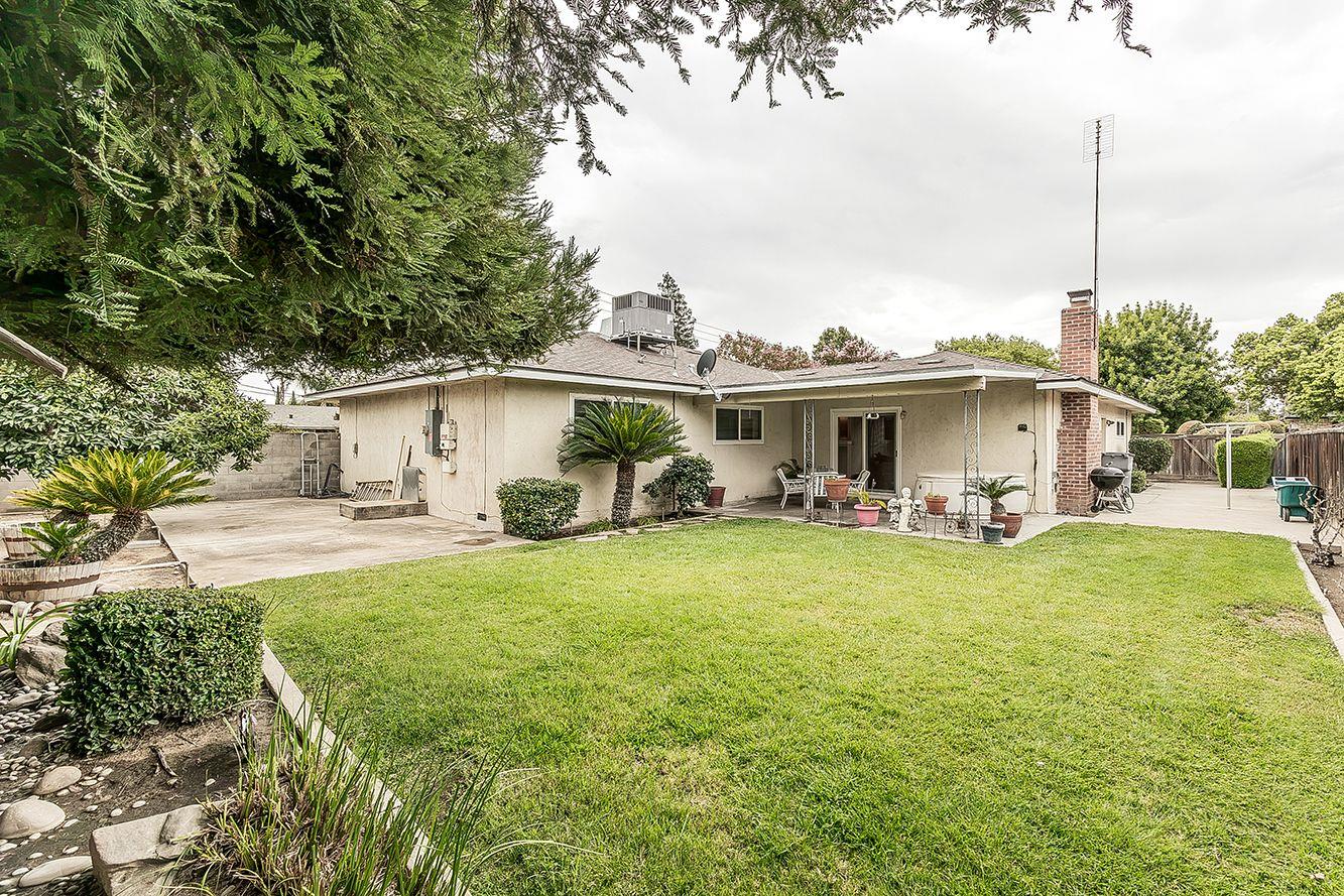 4710 N Ila Ave, Fresno, CA 93705