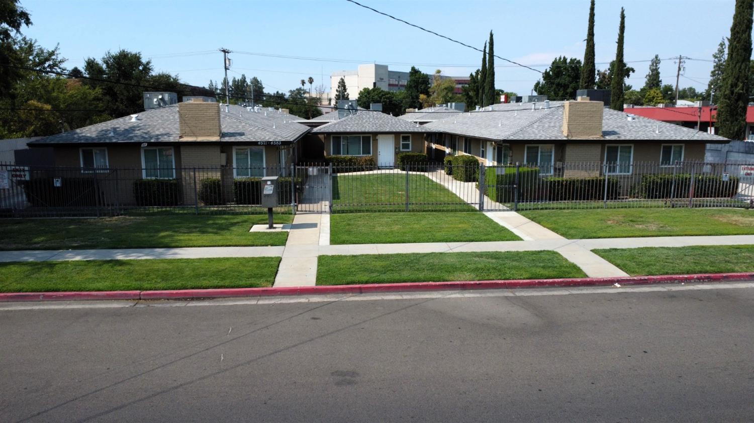2337 E Shaw Ave, Fresno, CA 93710