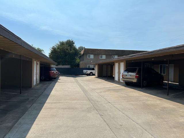 2337 E Shaw Ave, Fresno, CA 93710