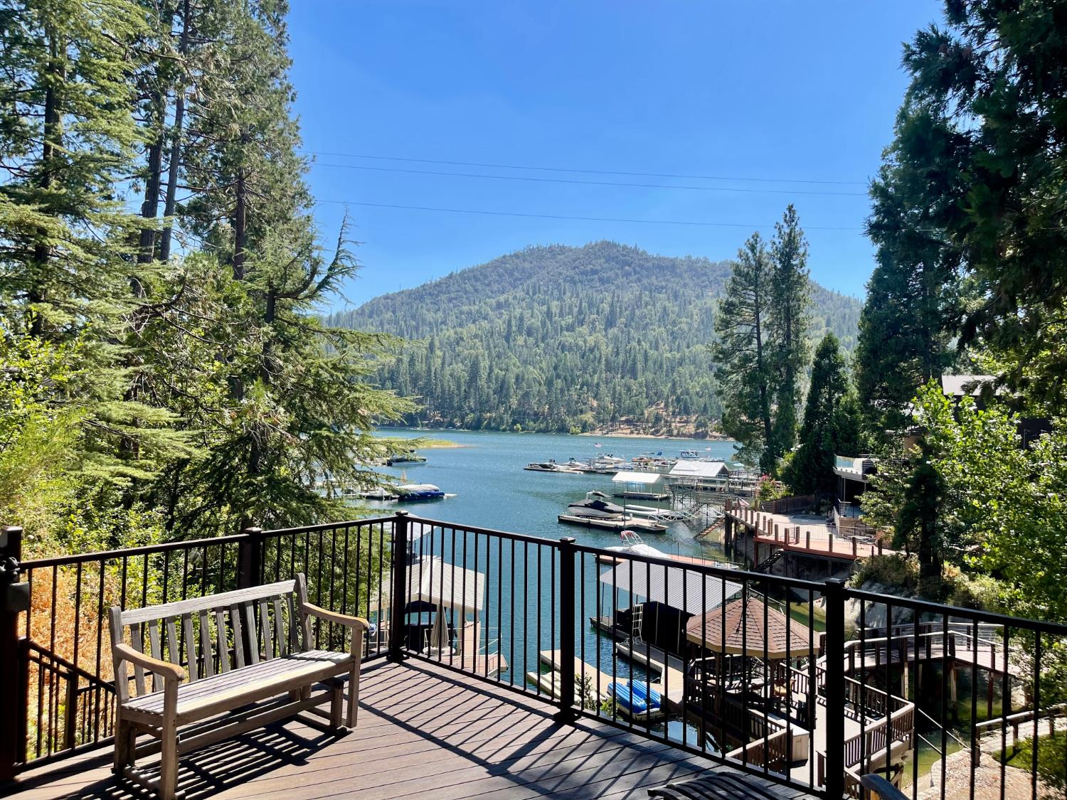 39181 Manzanita, Bass Lake, CA 93604