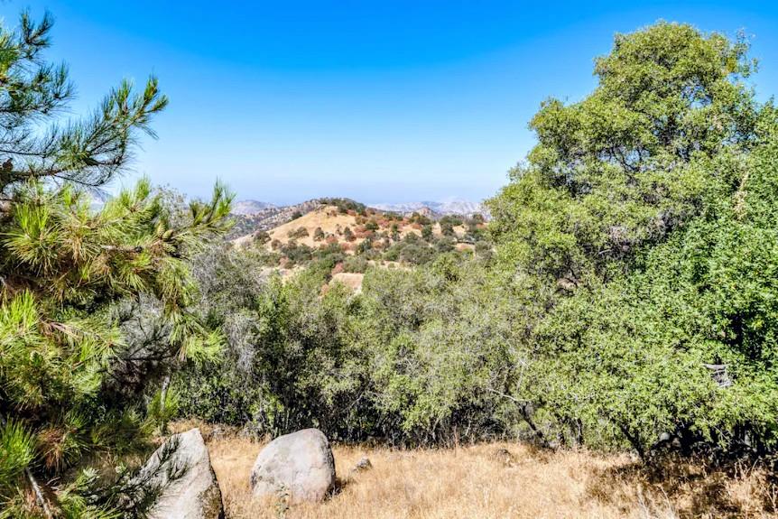 50971 Rosemary Ln, Yokuts Valley, CA 93675