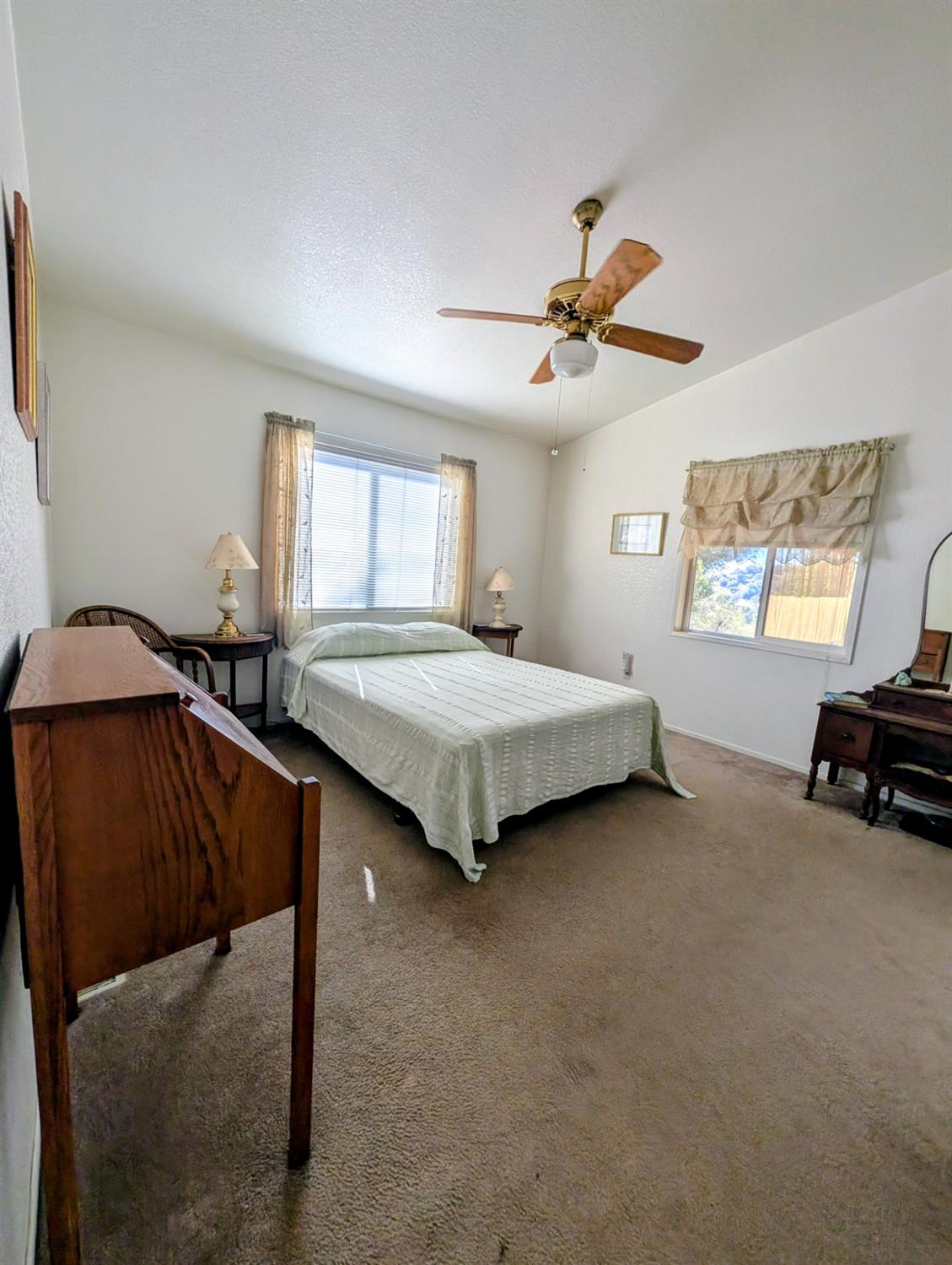 50971 Rosemary Ln, Yokuts Valley, CA 93675