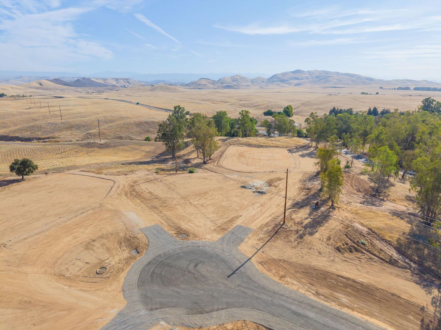 3880 Reno Ave, Clovis, CA 93619