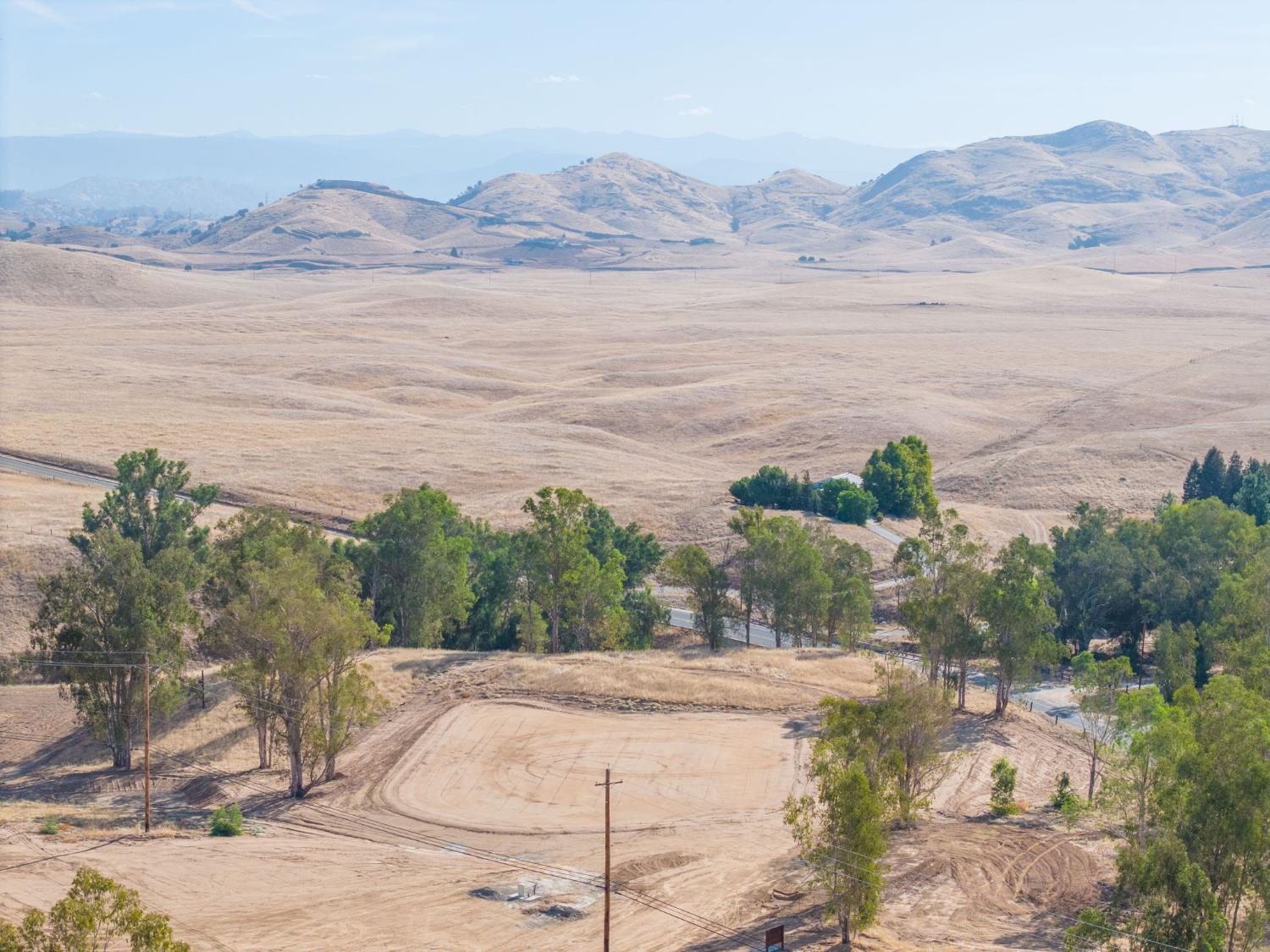 3880 Reno Ave, Clovis, CA 93619