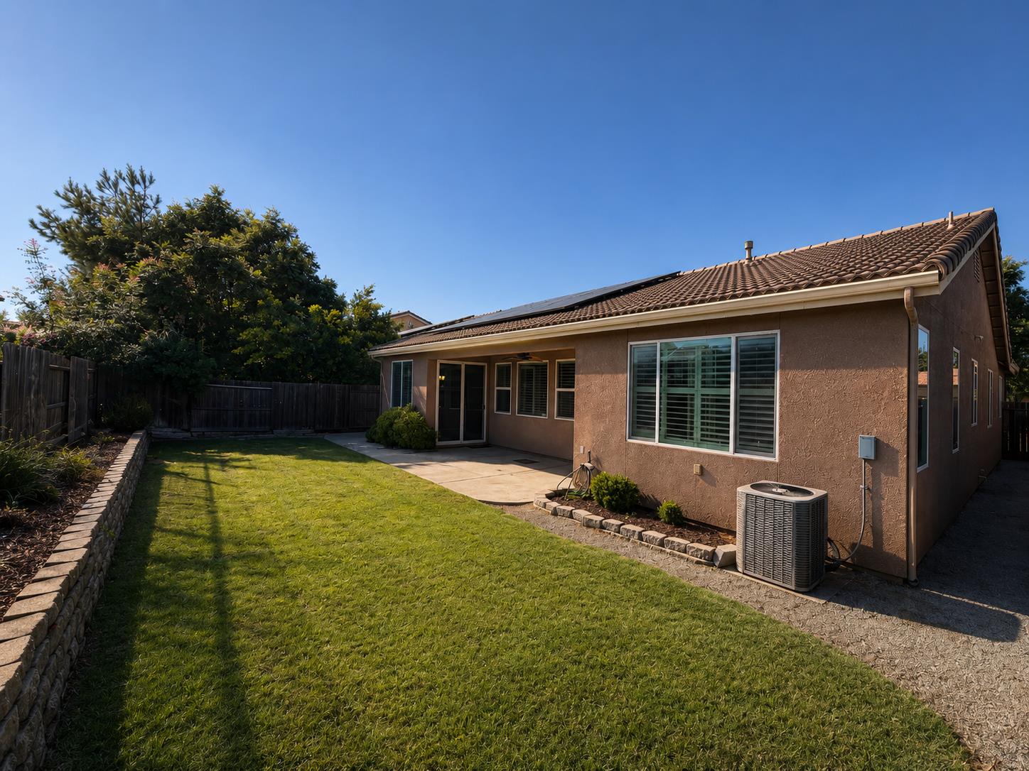 3742 Wrenwood Ave, Clovis, CA 93619