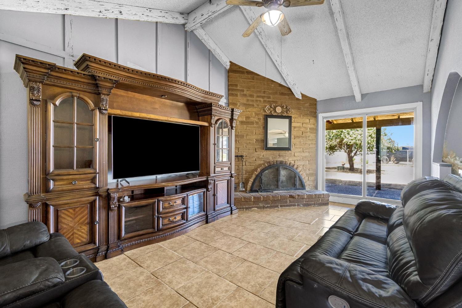 6852 W Mckinley Ave, Fresno, CA 93723