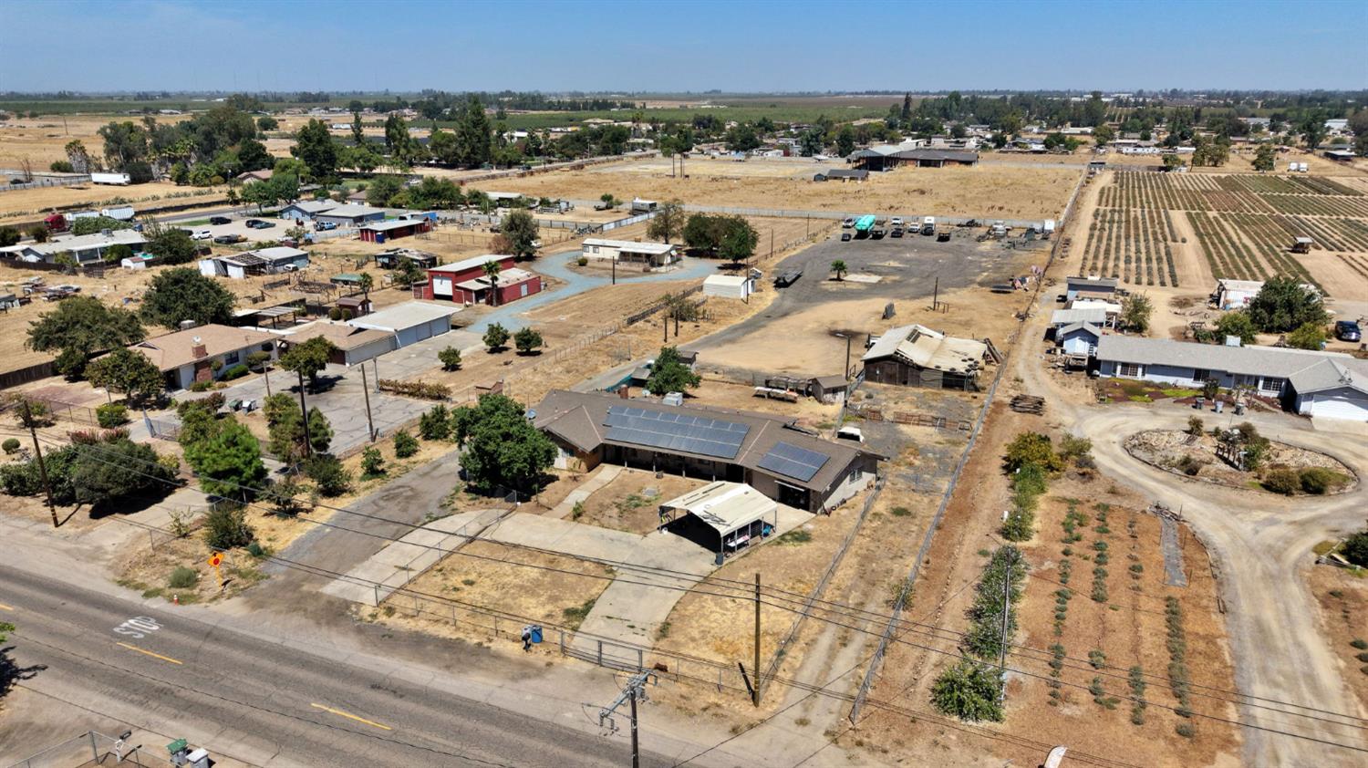 6852 W Mckinley Ave, Fresno, CA 93723