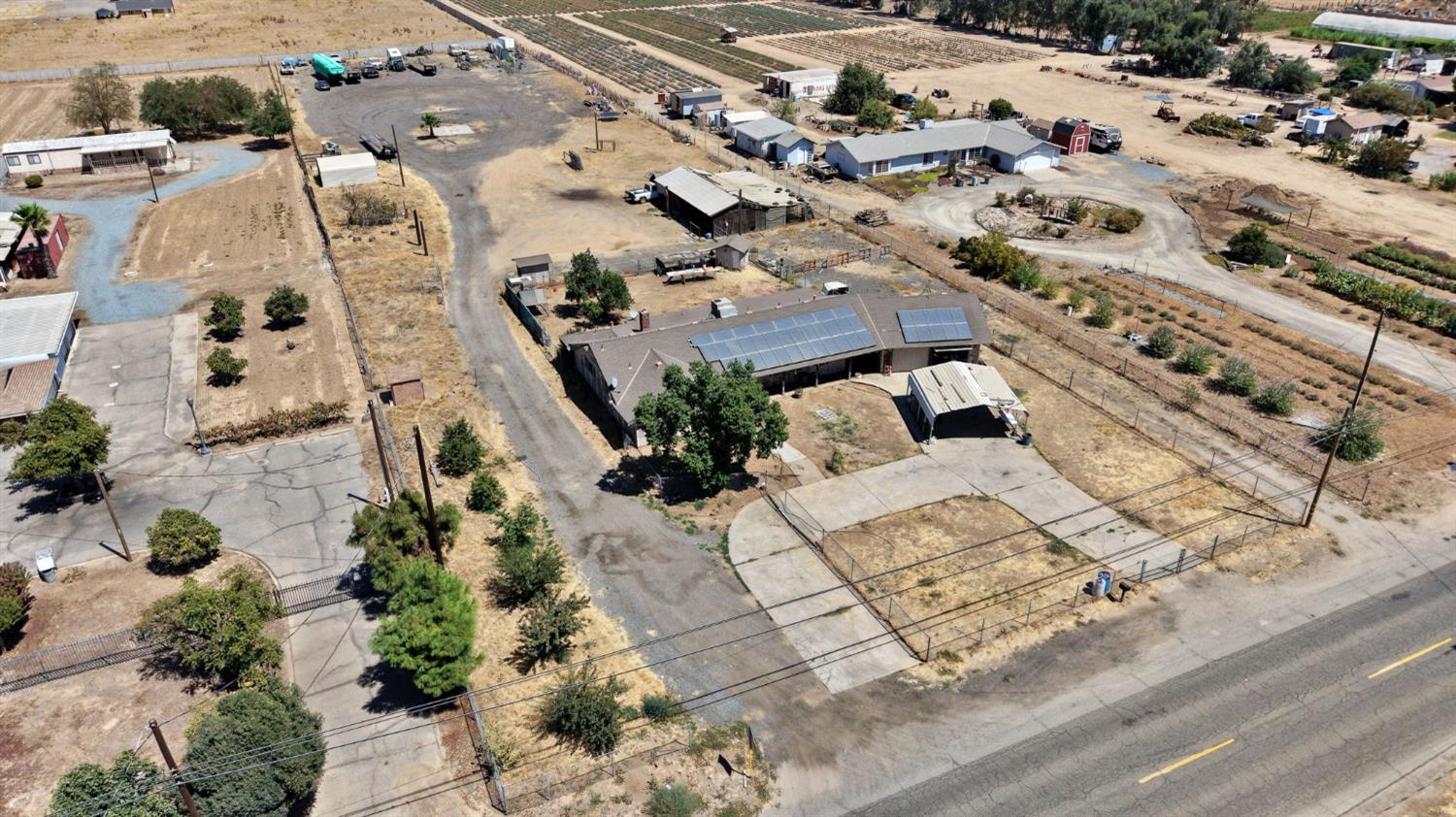 6852 W Mckinley Ave, Fresno, CA 93723
