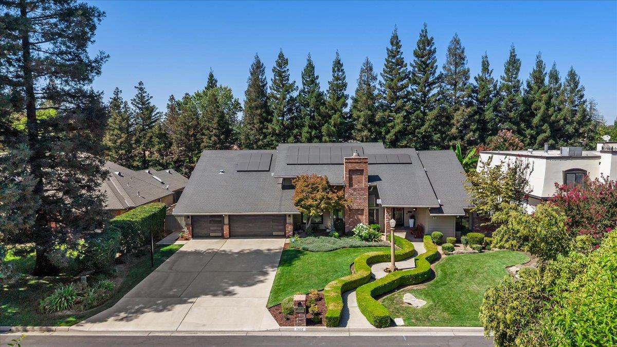 7637 N Cheryl Ave, Fresno, CA 93711