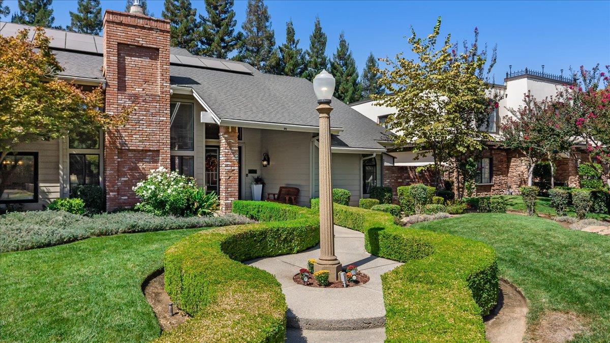 7637 N Cheryl Ave, Fresno, CA 93711
