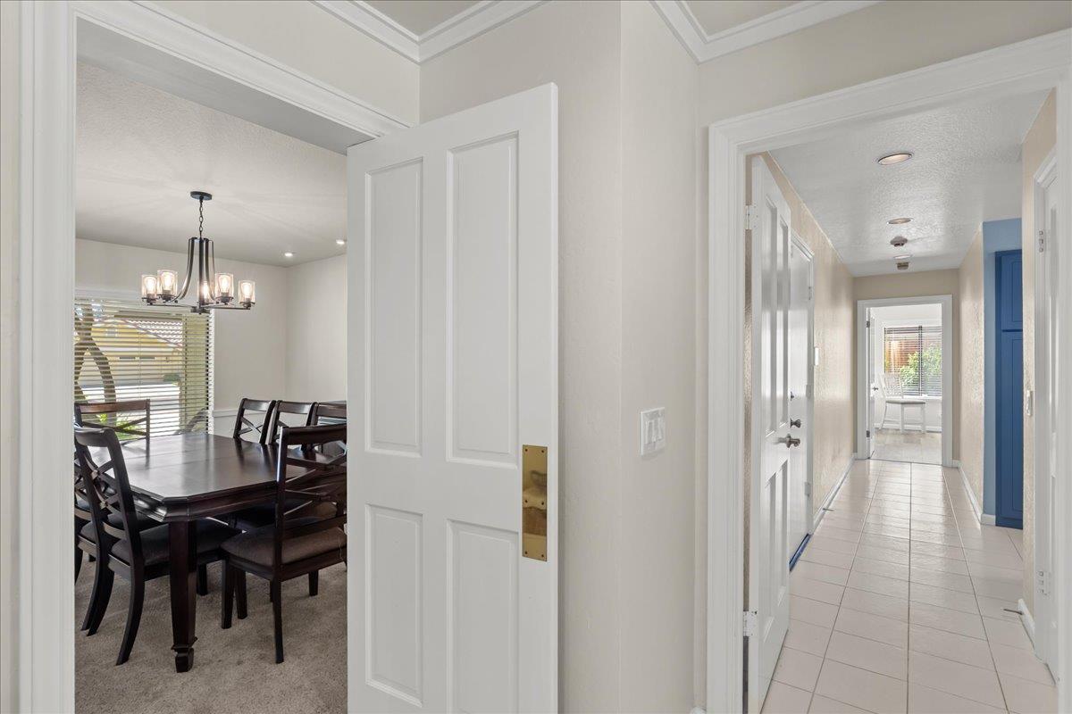7637 N Cheryl Ave, Fresno, CA 93711