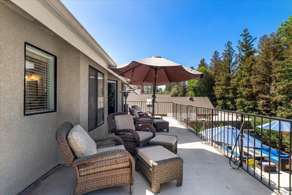 7637 N Cheryl Ave, Fresno, CA 93711
