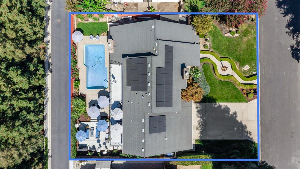 7637 N Cheryl Ave, Fresno, CA 93711