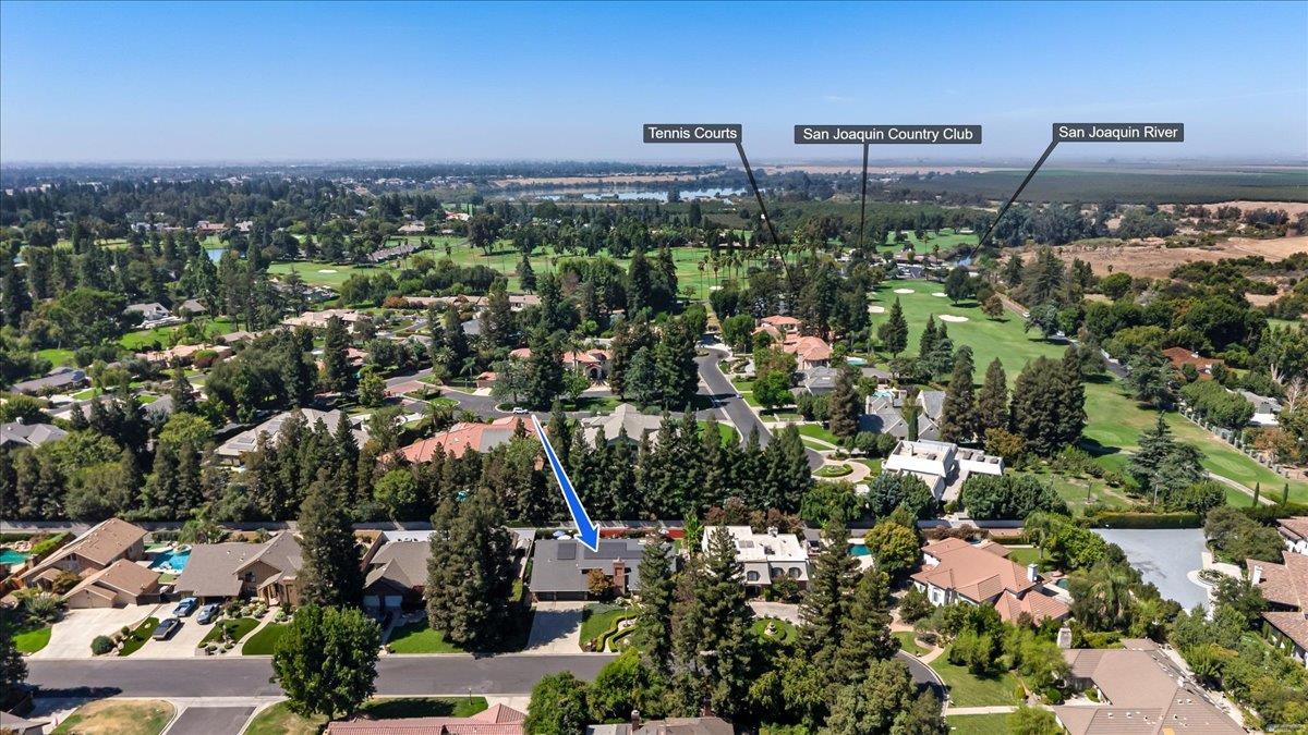 7637 N Cheryl Ave, Fresno, CA 93711