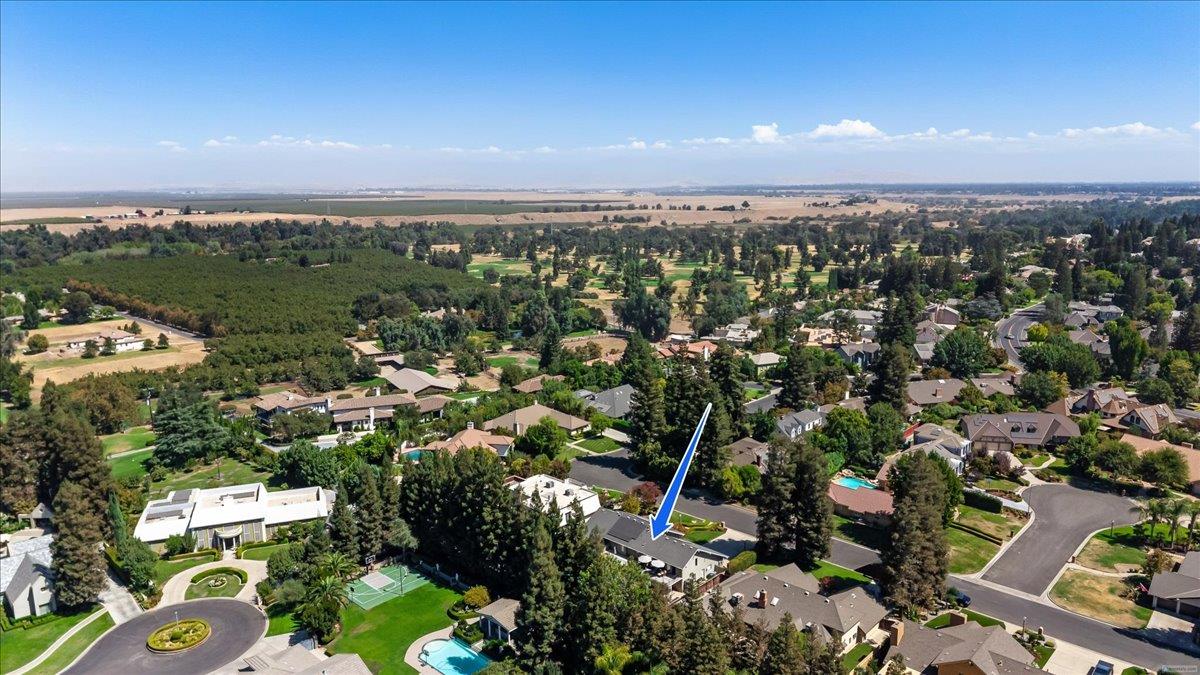 7637 N Cheryl Ave, Fresno, CA 93711