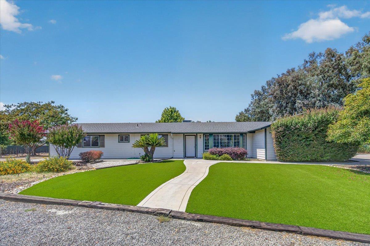 12778 Mesa Dr, Madera, CA 93636