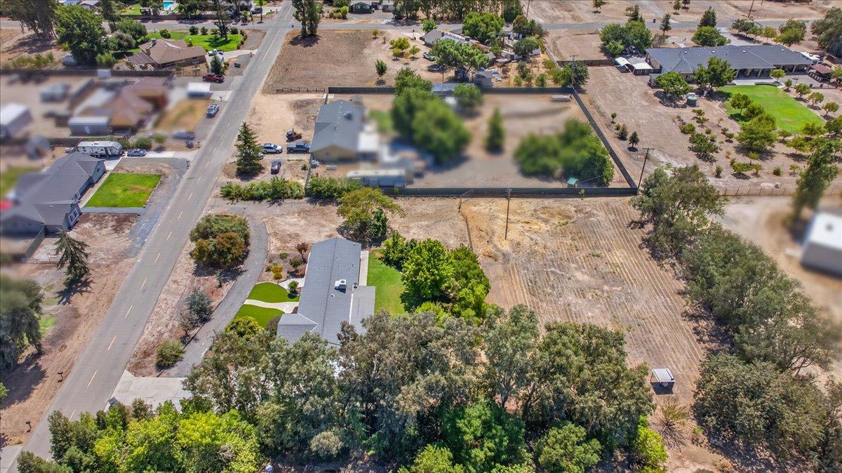 12778 Mesa Dr, Madera, CA 93636