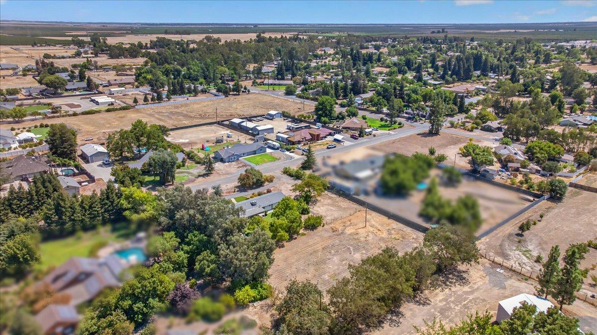 12778 Mesa Dr, Madera, CA 93636