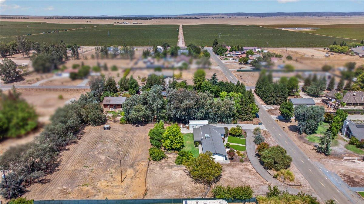 12778 Mesa Dr, Madera, CA 93636