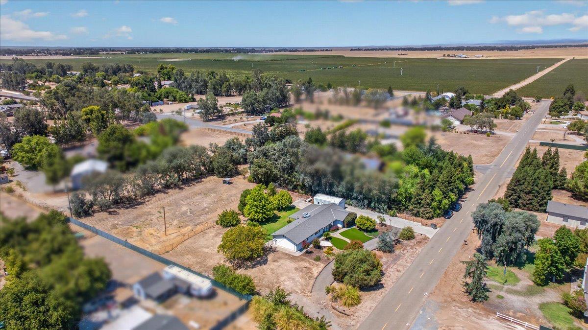 12778 Mesa Dr, Madera, CA 93636