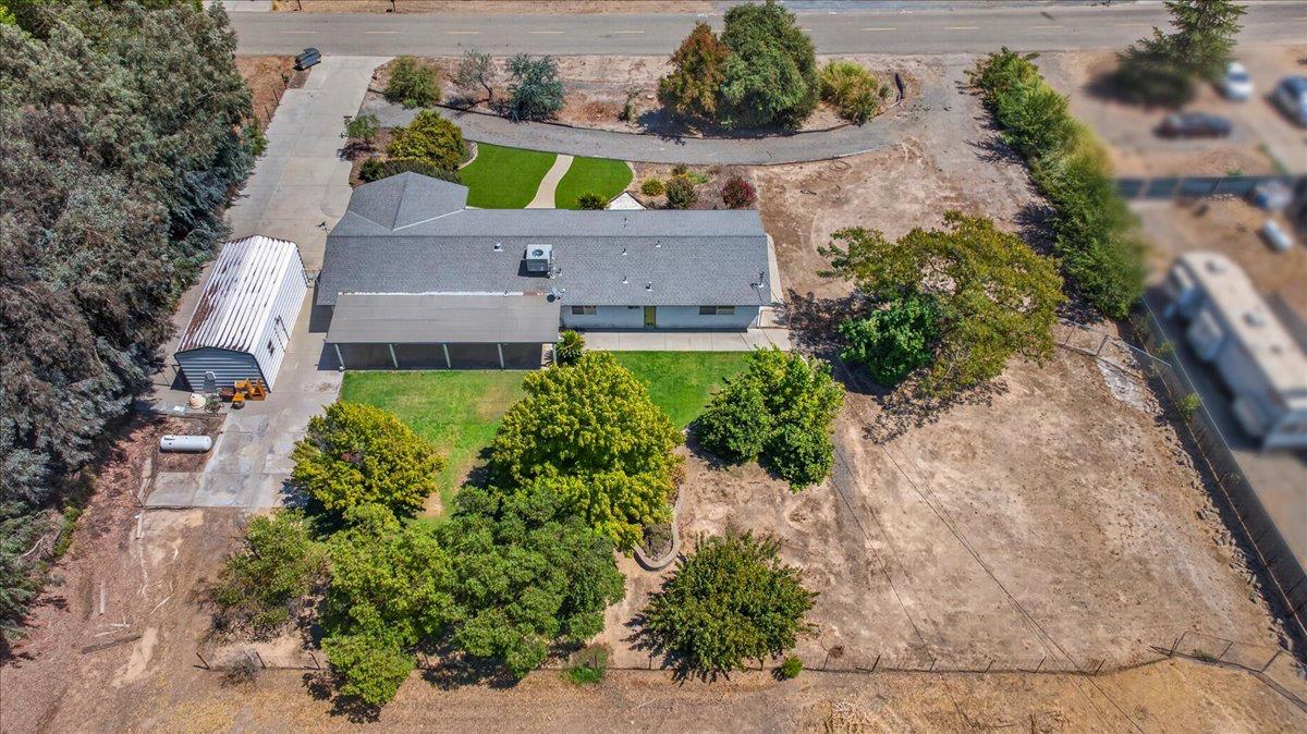 12778 Mesa Dr, Madera, CA 93636