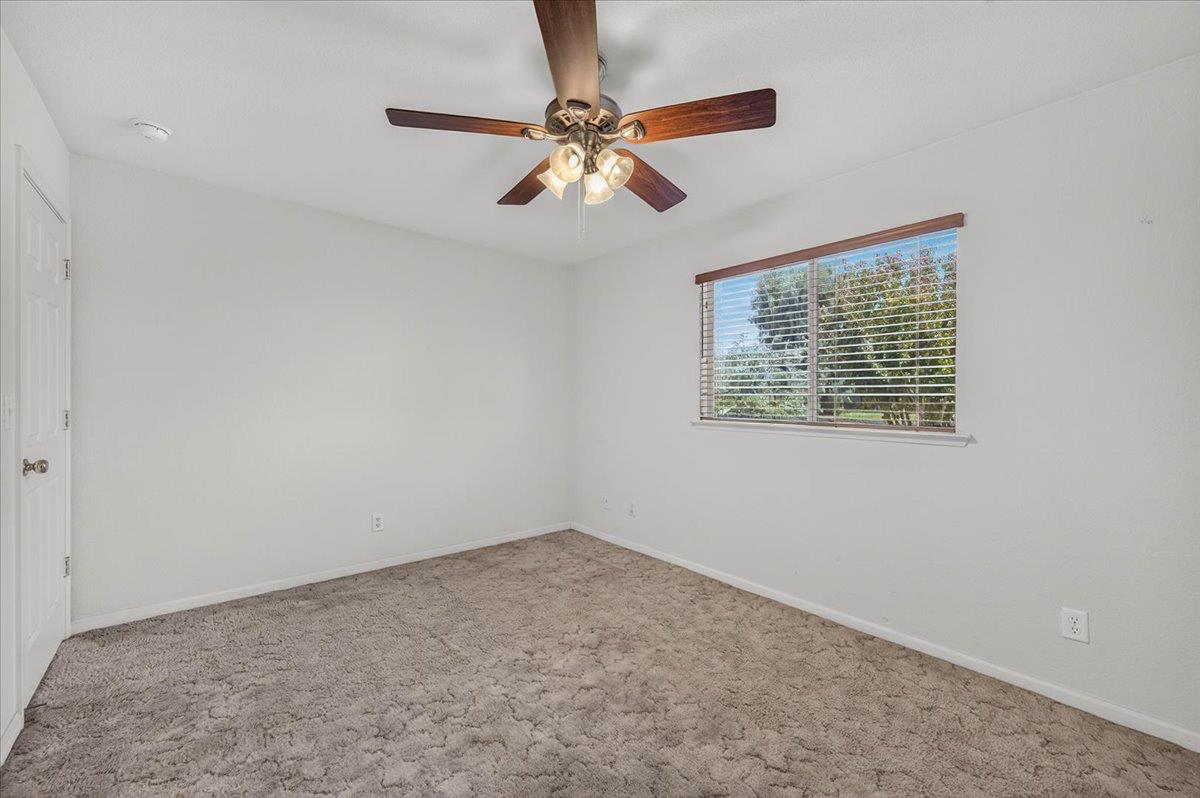 12778 Mesa Dr, Madera, CA 93636