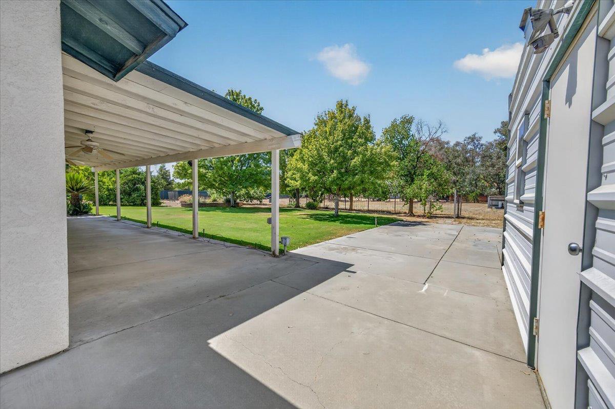 12778 Mesa Dr, Madera, CA 93636