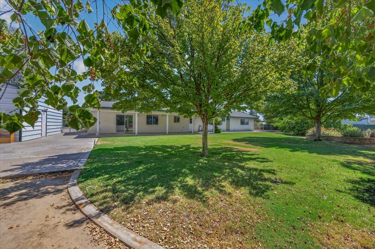 12778 Mesa Dr, Madera, CA 93636