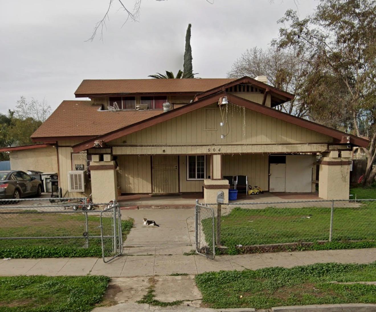 804 S 4th St, Fresno, CA 93702
