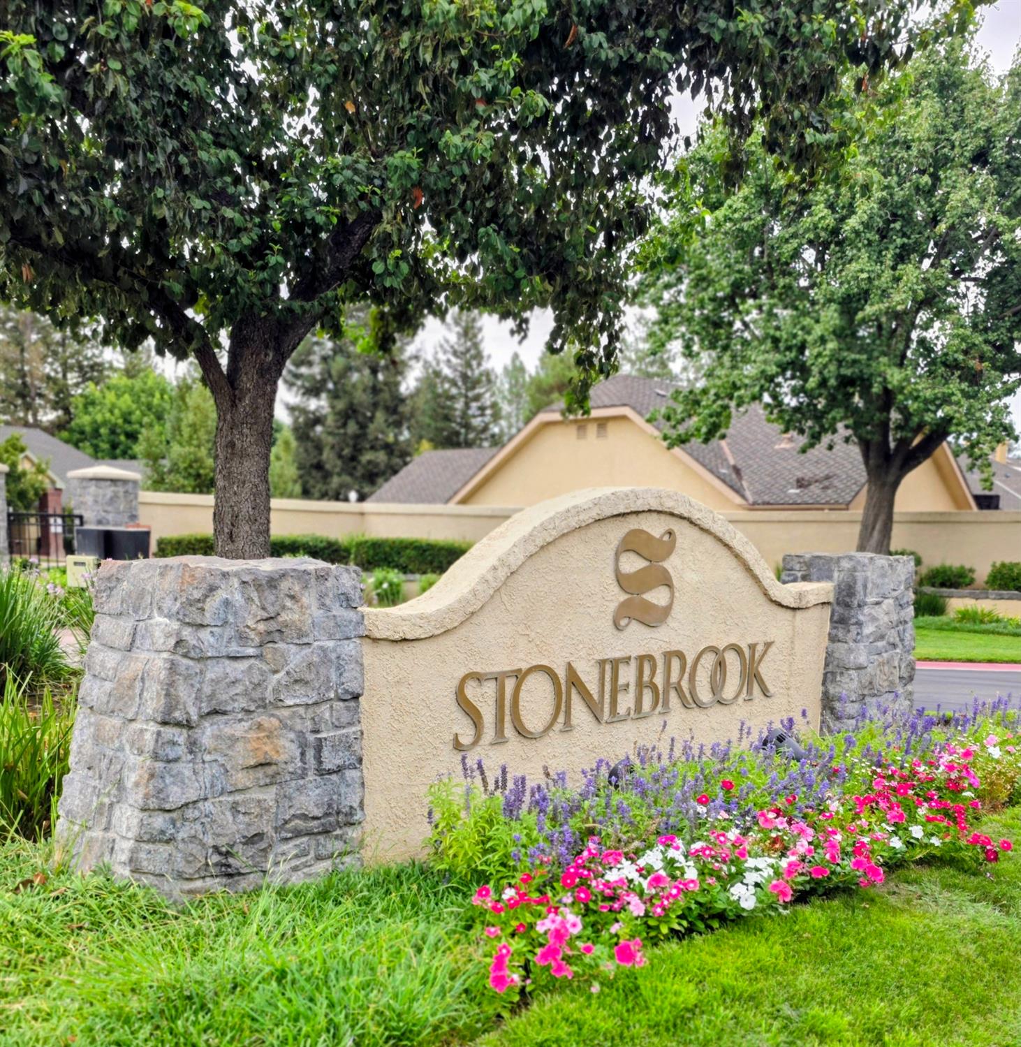 2230 Dawson Cove Ln S, Clovis, CA 93611
