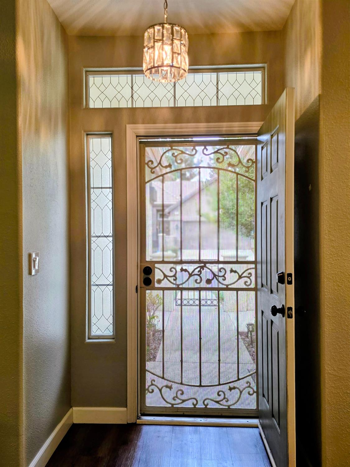 2230 Dawson Cove Ln S, Clovis, CA 93611