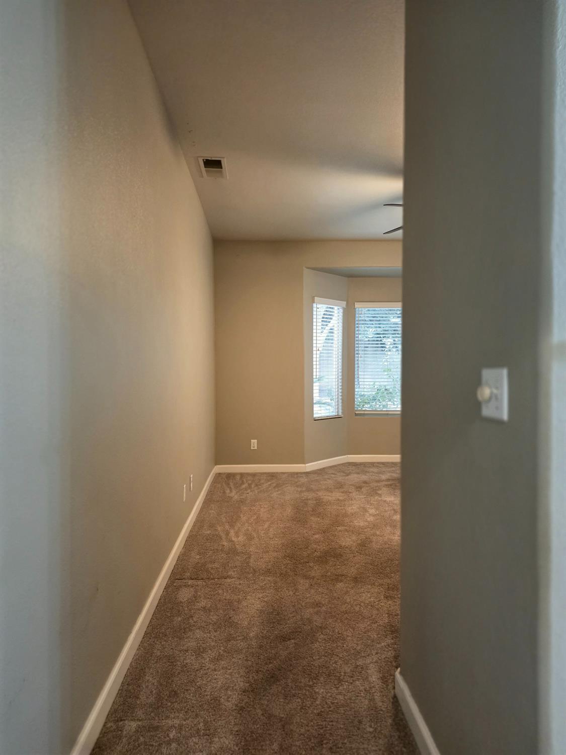 2230 Dawson Cove Ln S, Clovis, CA 93611