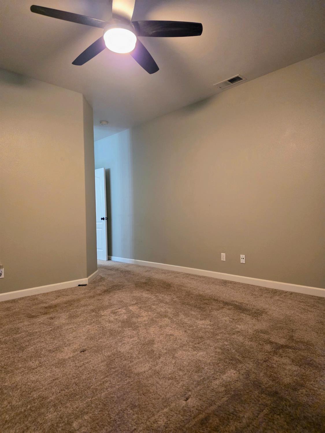 2230 Dawson Cove Ln S, Clovis, CA 93611