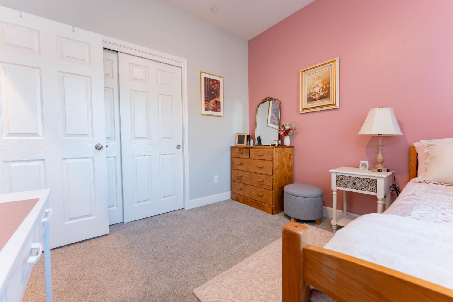 1593 W Date Ave, Porterville, CA 93257