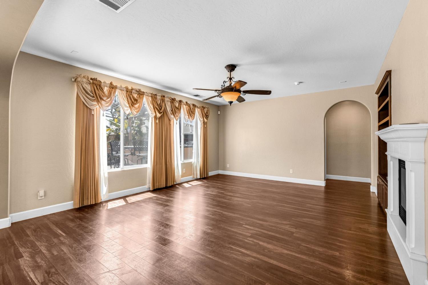 7113 E Garland Ave, Fresno, CA 93737