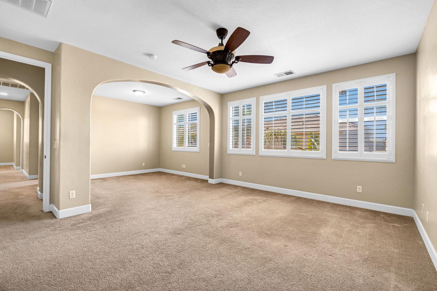 7113 E Garland Ave, Fresno, CA 93737