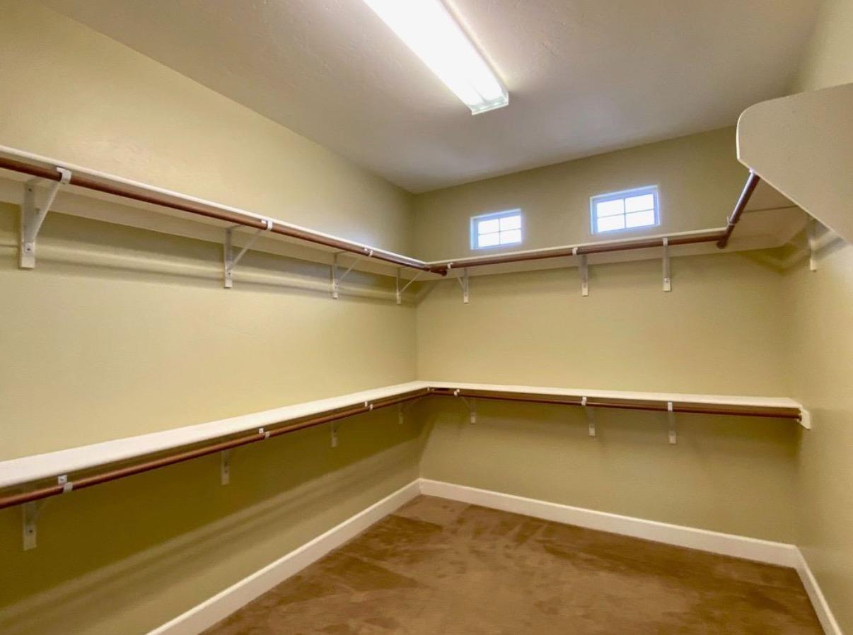 7113 E Garland Ave, Fresno, CA 93737
