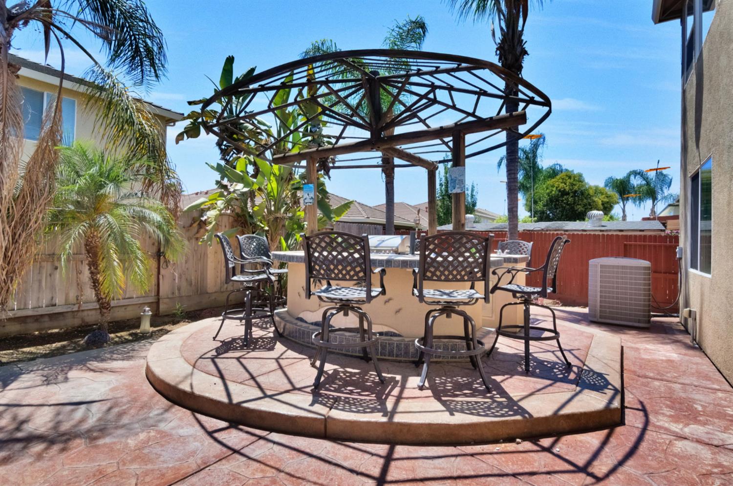 7113 E Garland Ave, Fresno, CA 93737