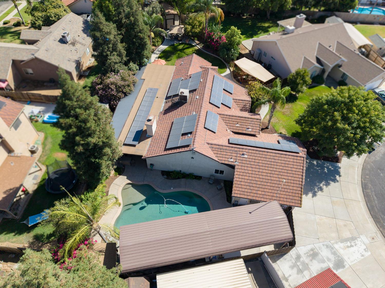 1488 Minarets Ave, Clovis, CA 93611