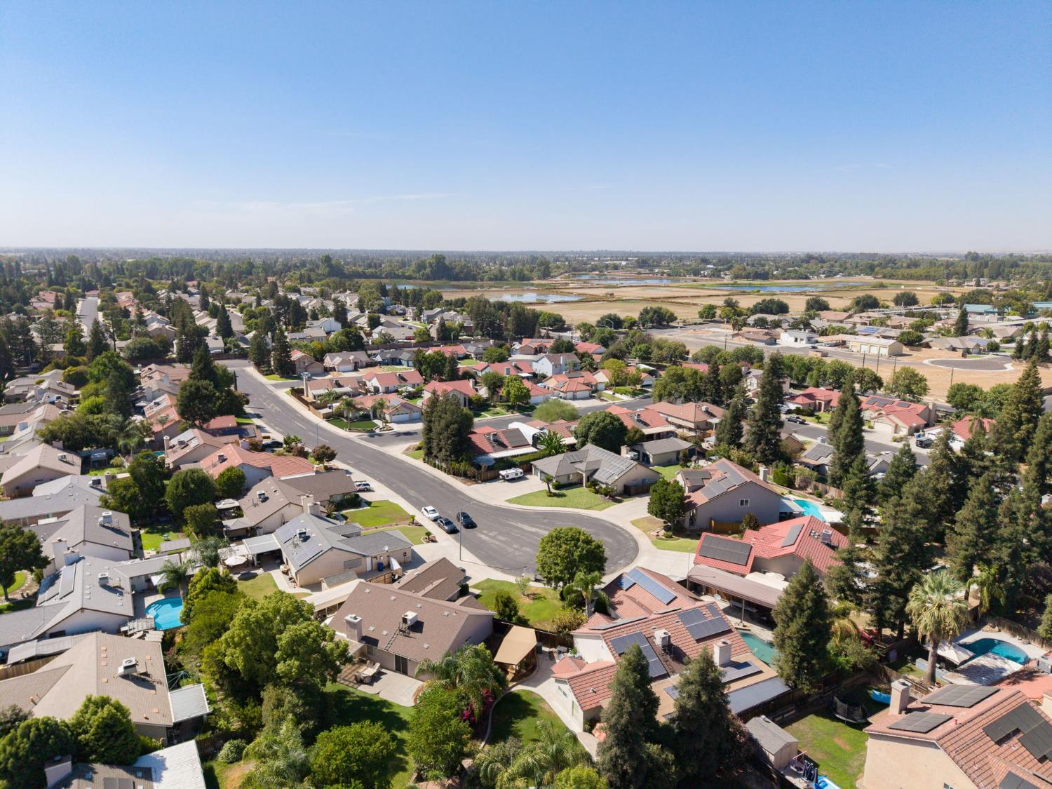 1488 Minarets Ave, Clovis, CA 93611