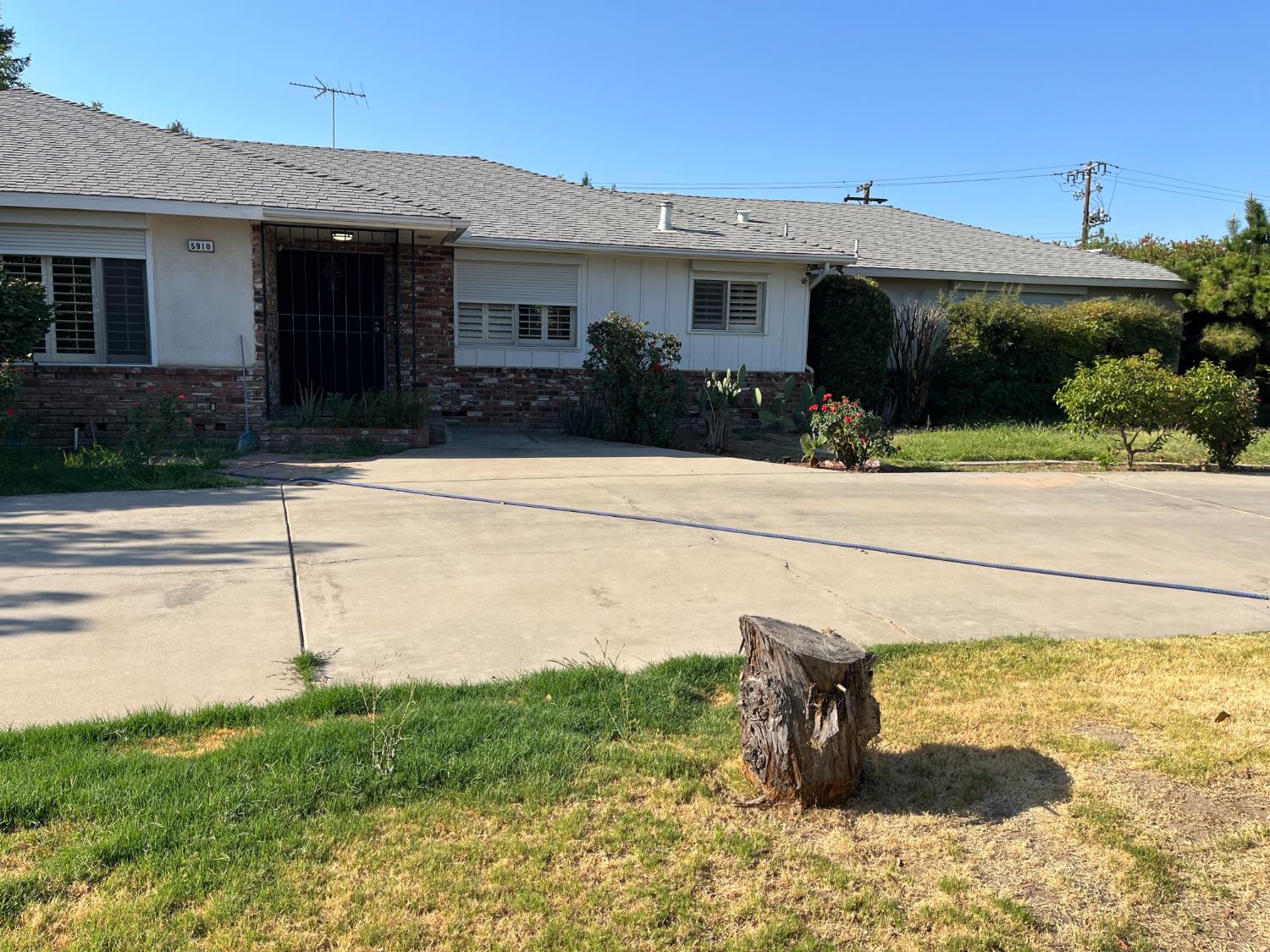 5910 E Alta, Fresno, CA 93772