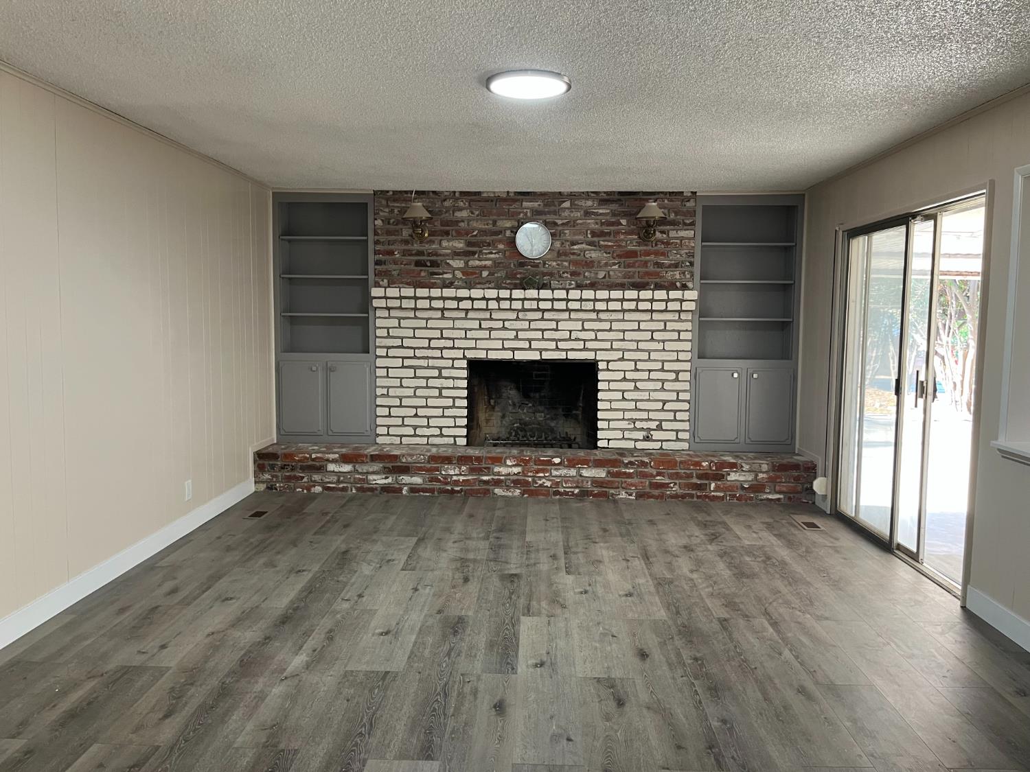 5910 E Alta, Fresno, CA 93772