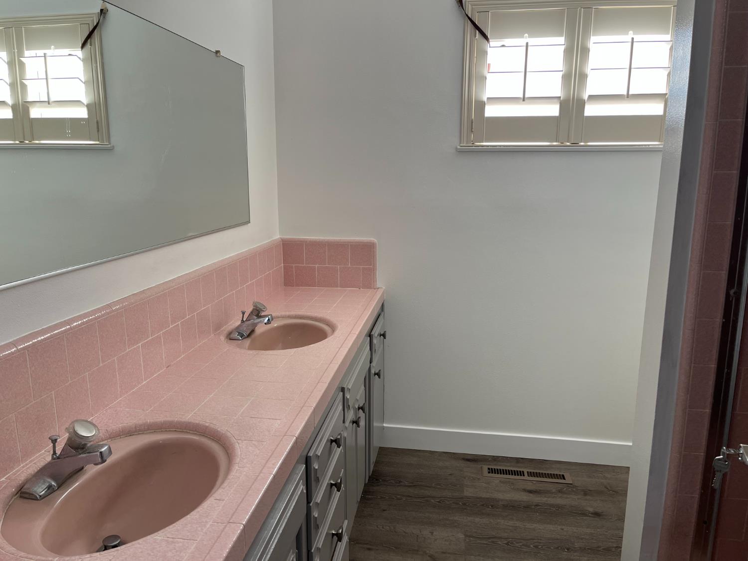 5910 E Alta, Fresno, CA 93772
