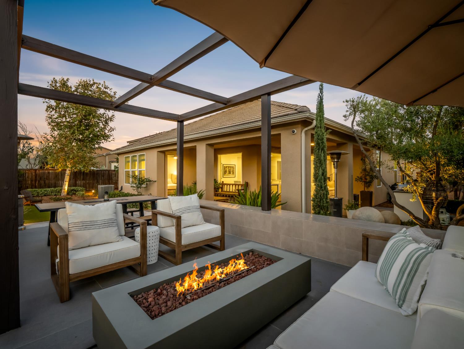 715 Harvest Dr, Madera, CA 93636