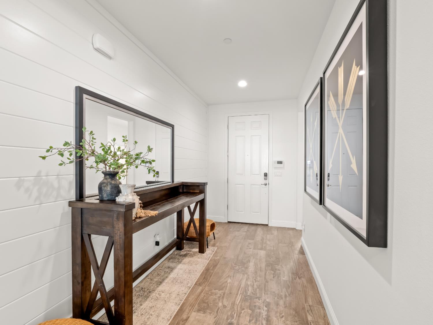 715 Harvest Dr, Madera, CA 93636
