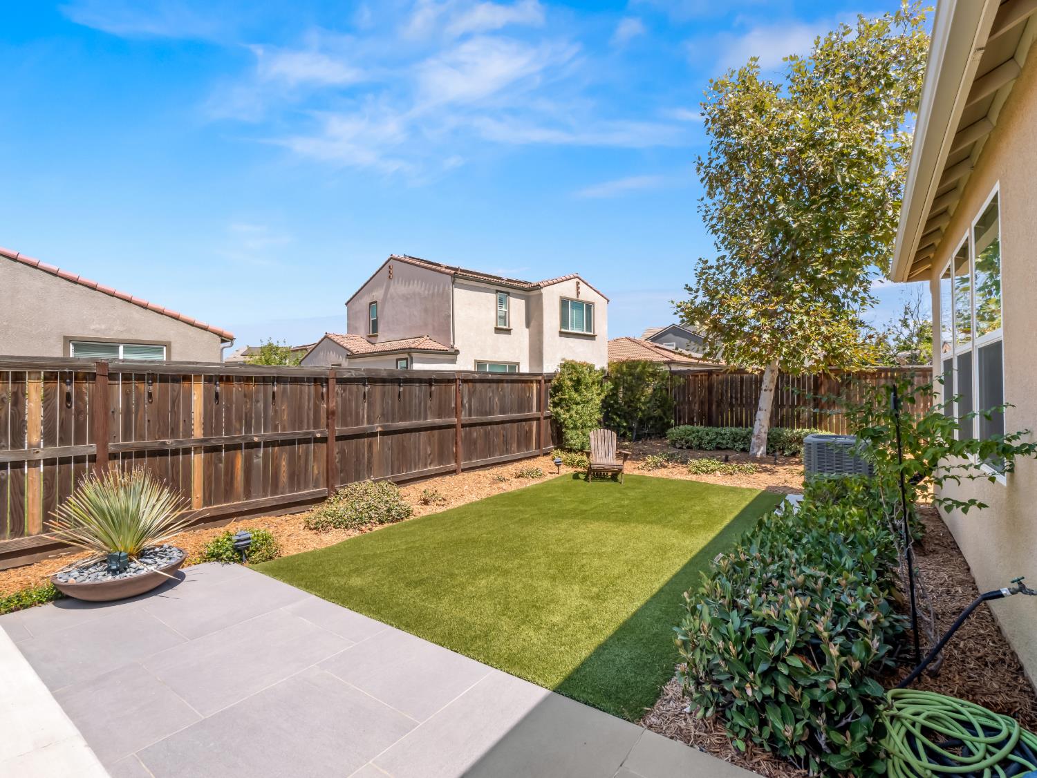 715 Harvest Dr, Madera, CA 93636